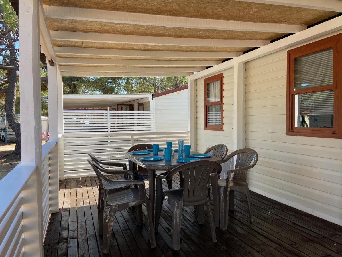 Dalmacia Mobile Homes And Caravans At The Beach 프리블라카 외부 사진