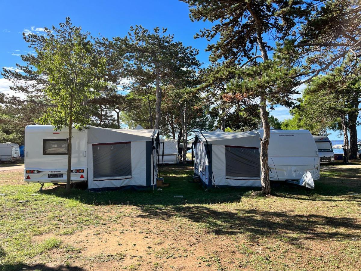 Dalmacia Mobile Homes And Caravans At The Beach 프리블라카 외부 사진
